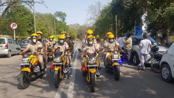 கொரோனாவிற்கு எதிரான போராட்டம்: சிறப்பு படையை உருவாக்கும் டெல்லி போலீஸ்.. இனி ஓடவும் முடியாது ஒளியவும் முடியாது..