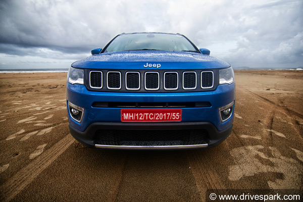 2021 காம்பஸ் ஃபேஸ்லிஃப்ட் காரில் அப்டேட்டான டெக்னாலஜிகளை வாரி வழங்கும் ஜீப்... 