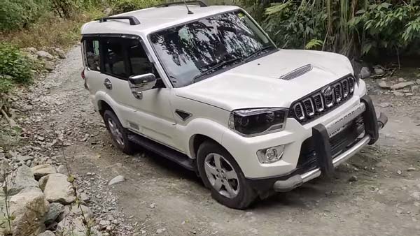 திணறிய ஸ்கார்பியோ.. அசால்ட் செய்த டாடா டியோகா.. டாடா, டாடாதான்யா.. இத அடிச்சிக்க ஆளே இல்லை...!