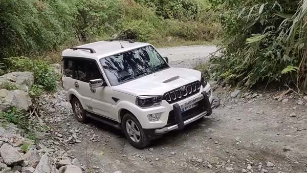 திணறிய ஸ்கார்பியோ.. அசால்ட் செய்த டாடா டியோகா.. டாடா, டாடாதான்யா.. இத அடிச்சிக்க ஆளே இல்லை...!