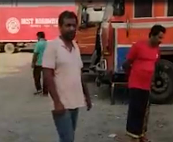 அதிர வைக்கும் சம்பவம்... காருக்கு உள்ளேயே வாழும் 2 பேர்... எவ்வளவு நாள்னு தெரிஞ்சா ஷாக் ஆய்டுவீங்க