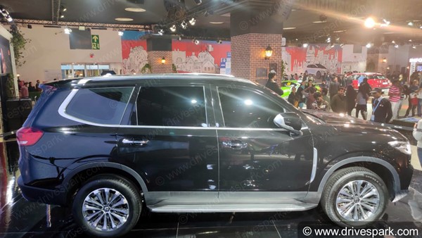 தீபாவளி ரிலீஸ் பட்டியலில் க்ளோஸ்டர்... கொரோனாவால் பின்வாங்காத எம்ஜி! தீபாவளி ரிலீஸ் பட்டியலில் க்ளோஸ்டர்... கொரோனாவால் பின்வாங்காத எம்ஜி!