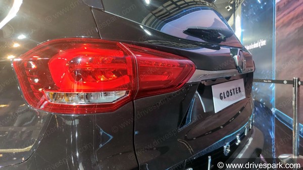 தீபாவளி ரிலீஸ் பட்டியலில் க்ளோஸ்டர்... கொரோனாவால் பின்வாங்காத எம்ஜி! தீபாவளி ரிலீஸ் பட்டியலில் க்ளோஸ்டர்... கொரோனாவால் பின்வாங்காத எம்ஜி!