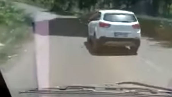 அவசரமாக சென்ற ஆம்புலன்ஸ்.. நீண்ட தூரம் இடைமறைத்த சிறுவன்.. போலீஸ் என்ன நடவடிக்கை எடுத்தாங்க தெரியுமா?