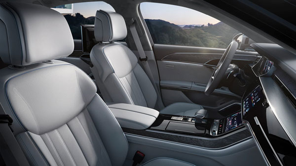 வெடிக்குண்டு வைத்தாலும் இந்த காரை தகர்க்க முடியாது போலருக்கே... பாதுகாப்பு அம்சங்களுடன் 2020 ஆடி ஏ8 எல்...