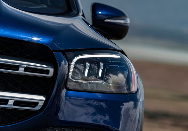 அடுத்த புதிய சொகுசு எஸ்யூவி காரை அறிமுகப்படுத்த நாள் குறித்தது மெர்சிடிஸ் பென்ஸ்!