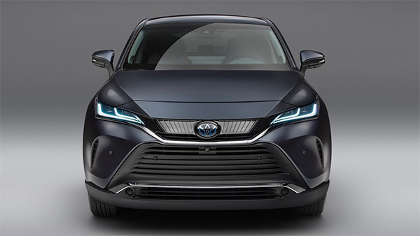 அமெரிக்கர்களை கிறங்கடிக்க புது அவதாரம் எடுத்த டொயோட்டா ஹேரியர்... பெயர் மட்டுமல்ல தொழில்நுட்பமும் புதுசு...