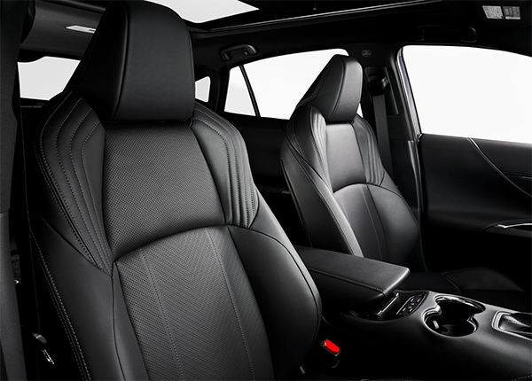 அமெரிக்கர்களை கிறங்கடிக்க புது அவதாரம் எடுத்த டொயோட்டா ஹேரியர்... பெயர் மட்டுமல்ல தொழில்நுட்பமும் புதுசு...