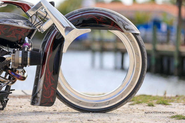 1.9 விநாடி மட்டும் போதும் 100 கிமீ வேகத்தில் பறக்கலாம்... மின்னலின் வேகத்திற்கு டஃப் கொடுக்கும் ஸ்பீடு...