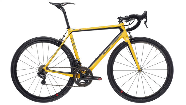 இந்த சைக்கிளின் ஒட்டுமொத்த எடை 780 கிராம் மட்டுமே... ஆனா, விலைய கேட்ட சத்தியமா தலை தெறிக்க ஓடிடுவீங்க!