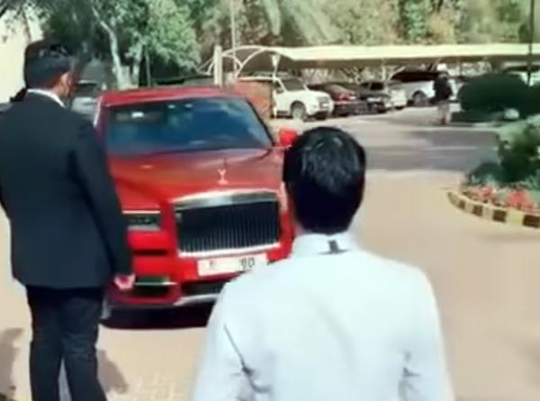 சூப்பர்... அரபு நாட்டில் மாஸ் காட்டும் இந்திய தொழிலதிபர்... இந்த விஷயம் தெரிஞ்சா அசந்து போய்ருவீங்க