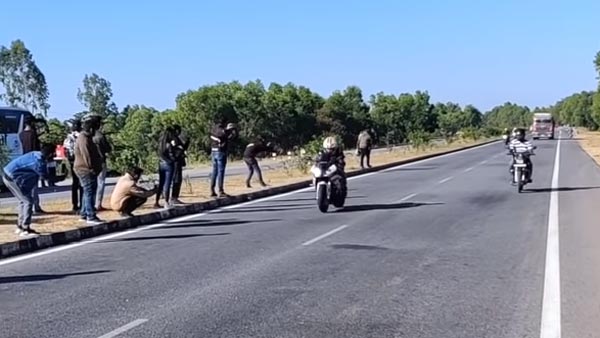 இத்தாலியில் இருந்து இறக்குமதியான சைலென்சரை நொறுக்கிய போலீஸ்... விலை தெரிஞ்சா மயக்கமே போட்ருவீங்க...