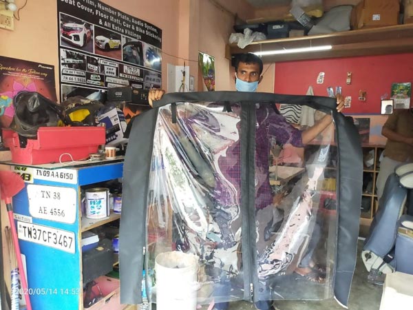 வெறும் 1,500 ரூபாய்தான் செலவு... கொரோனாவை தடுக்க சூப்பர் ஐடியா... கெத்து காட்டும் கோவை கார் ஓனர்... வெறும் 1,500 ரூபாய்தான் செலவு... கொரோனாவை தடுக்க சூப்பர் ஐடியா... கெத்து காட்டும் கோவை கார் ஓனர்...