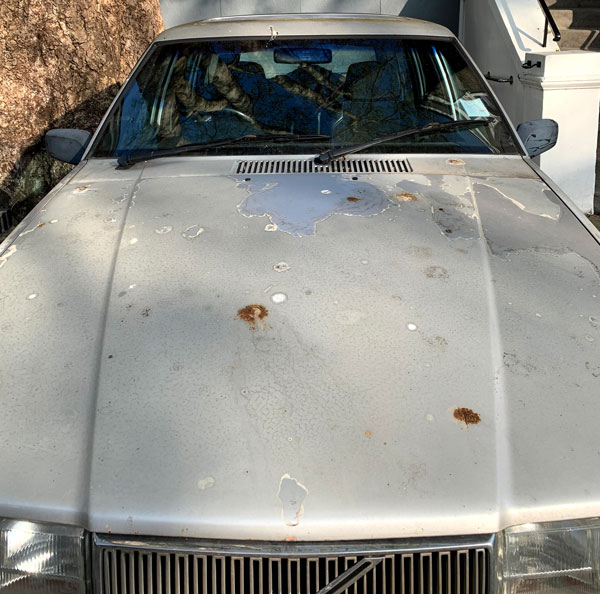 எங்க கார நிறுத்தினாலும் இந்த காக்கா அசிங்கம் செஞ்சிருதுங்க... கவலை வேண்டாம் வருகிறது இதற்கான நிரந்தர தீர்வு... ஃபோர்டு நிறுவனத்தின் எதை தாங்கும் பெயிண்ட்!