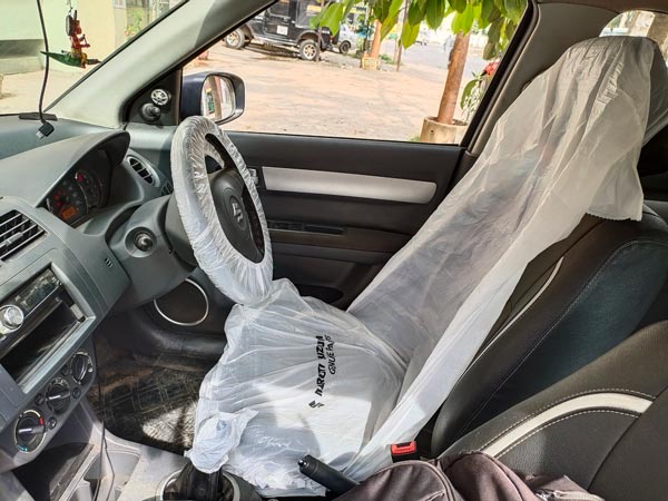 சூப்பர்... மாருதி சுஸுகி ஊழியர் செய்த காரியத்தால் வியந்து போன யூ-டியூப் பிரபலம்... என்னனு தெரியுமா?