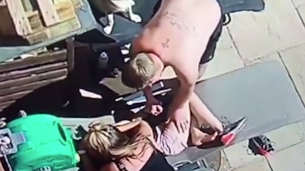 வைரஸ்களை அழிக்கும் இந்த சானிட்டைசர்கள் மிகவும் ஆபத்தானவை... ஏன் இப்படி கூறுகிறீர்கள்? இதோ வீடியோ ஆதாரம்!