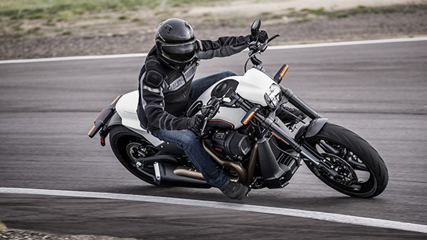 வெறும் 30 யூனிட்களில் விற்பனைக்கு கொண்டுவரப்படும் ஹார்லி டேவிட்சன் எஃப்எக்ஸ்டிஆர்114 லிமிடேட் எடிசன்