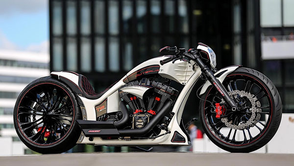 மினி லம்போர்கினி அவென்டேடார் காராக மாறிய ஹார்லி டேவிட்சன் பைக்... சப்புகொட்ட வைக்கும் கவர்ச்சி!