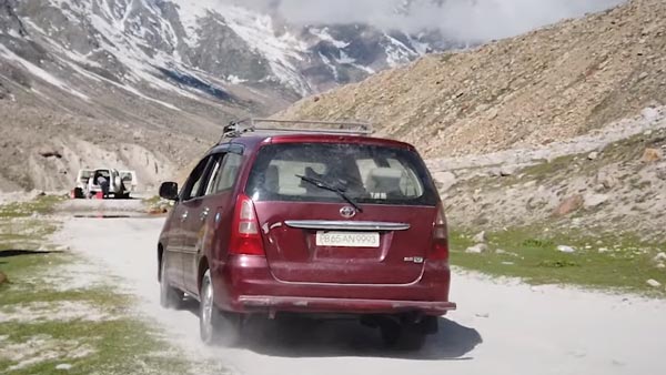 ஆபத்தில் சிக்கி கொண்ட கார்... கடைசியில் என்ன நடந்தது தெரியுமா? ஹார்ட் பீட்டை எகிற வைத்த சம்பவம்...