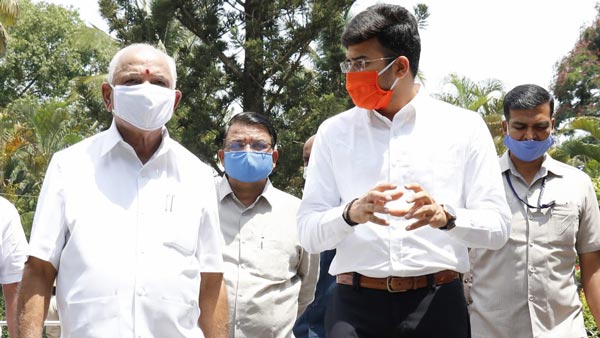 இந்த பேருந்தின் கண்களில் இருந்து ஒரு கொரோனா நோயாளியும் தப்பிக்க முடியாது... அதிரடி காட்டும் எடியூரப்பா!