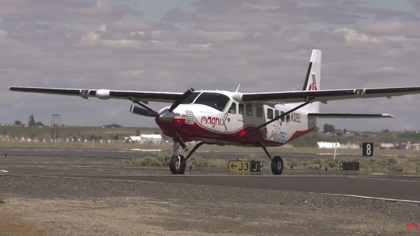 உலகின் முதல் 9 சீட்டர் மின்சார விமானம் வெற்றிகரமாக பறந்தது!