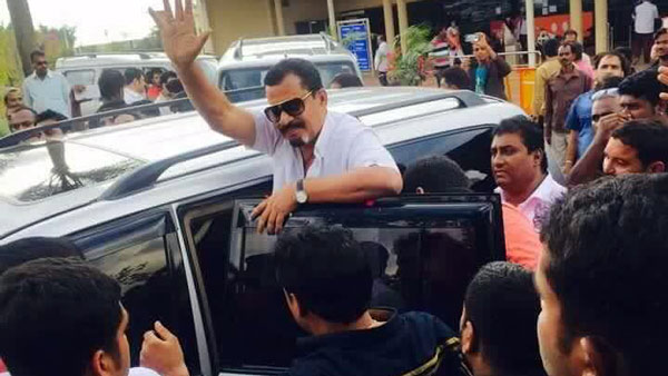 இது நிச்சயம் உங்களுக்கு பிரம்மிப்பை ஏற்படுத்தலாம்... இருட்டுலக தலைவனிடம் இத்தனை ஆடம்பர கார்களா? இது நிச்சயம் உங்களுக்கு பிரம்மிப்பை ஏற்படுத்தலாம்... இருட்டுலக தலைவனிடம் இத்தனை ஆடம்பர கார்களா?