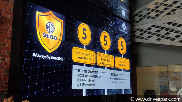 விளம்பரங்களில் காட்டப்படும் விலையில் ஏன் ஷோரூமில் வாகனங்கள் விற்கப்படுவதில்லை? உண்மை என்ன தெரியுமா?