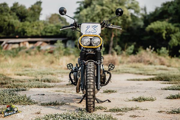 ஸ்க்ரம்ப்லர் தோற்றத்திற்கு மாறியுள்ள ராயல் எண்ட்பீல்டு இண்டர்செப்டர் 650... ஸ்க்ரம்ப்லர் தோற்றத்திற்கு மாறியுள்ள ராயல் எண்ட்பீல்டு இண்டர்செப்டர் 650...