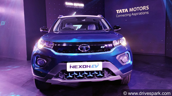 இந்தியாவின் மலிவான எலக்ட்ரிக் கார்... டாடா நெக்ஸான் இவி மாடலின் டெலிவிரிகள் ஆரம்பம்...