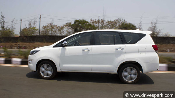 கொரோனா வைரஸை தலை தெறிக்க ஓட விடும் கேரளா... இந்த மனிதர் செய்த காரியத்தை வியந்து பார்க்கும் மக்கள்...