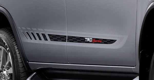 2021 ஃபார்ச்சூனர் ஃபேஸ்லிஃப்ட் காருக்கு அட்டகாசமான ஆக்ஸஸரீகளை வழங்கியுள்ள டொயோட்டா...