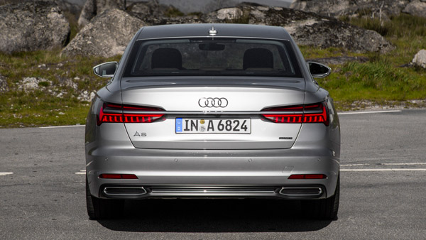 இப்படி ஒரு காரியத்தை பஞ்சாப் வங்கி செய்யும் என யாரும் எதிர்பார்க்கல... இக்கட்டான சூழ்நிலையில இப்படி ஒன்னு தேவைதானா? பொங்கும் மக்கள்! என்ன நடந்தது!