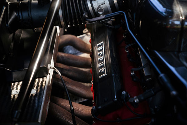 நம்ப முடியாத விலைக்கு ஏலம்போன 17 ஆண்டுகள் பழைய கார்! ஆன்-லைன் ஏலத்திலேயே இதுதான் முதல் முறை... எவ்வளவு தெரியுமா? 