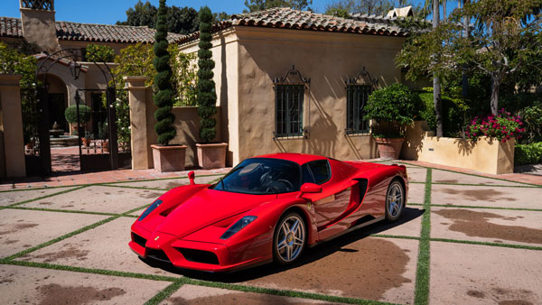 நம்ப முடியாத விலைக்கு ஏலம்போன 17 ஆண்டுகள் பழைய கார்! ஆன்-லைன் ஏலத்திலேயே இதுதான் முதல் முறை... எவ்வளவு தெரியுமா? 