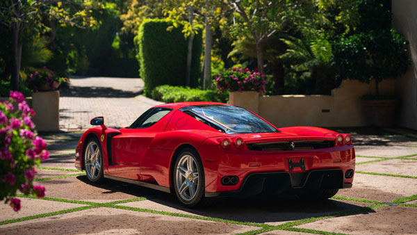 நம்ப முடியாத விலைக்கு ஏலம்போன 17 ஆண்டுகள் பழைய கார்! ஆன்-லைன் ஏலத்திலேயே இதுதான் முதல் முறை... எவ்வளவு தெரியுமா? 