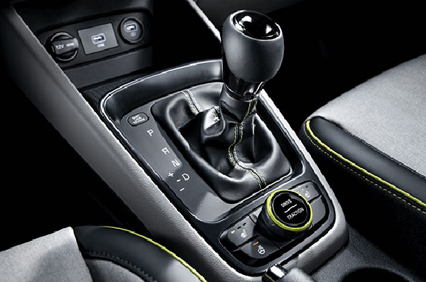 தென்கொரிய மக்களுக்காக ஹூண்டாய் களமிறக்கியுள்ள வென்யூ மாடலின் ஸ்பெஷல் எடிசன்... 