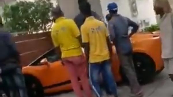 யாரை குற்றம் சொல்லுவது... விலையுயர்ந்த சூப்பர் காரில் கெத்தாக வலம் வந்தவருக்கு தர்ம அடி! ஏன் தெரியுமா?