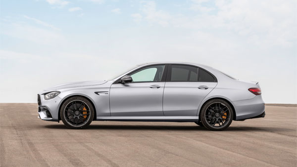 2021 மெர்சிடிஸ்-ஏஎம்ஜி இ63 ஃபேஸ்லிஃப்ட் கார்.. கார் என்று சொல்ல கூடாது.. கப்பல் என்று தான் சொல்லனும்