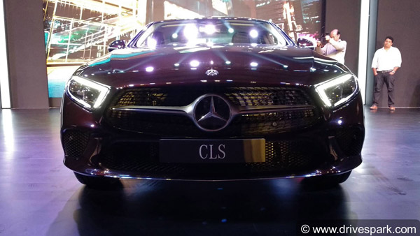 மாருதி சுசுகியே பின்வாங்குது.. ஆனா மெர்சிடிஸ் பென்ஸுக்கு கொஞ்சம் கூட இல்ல... என்ன விஷயம்னு தெரியுமா?