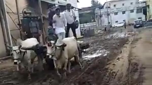 பென்ஸ் காரை ரோட்டில் நிறுத்தி விட்டு மாட்டு வண்டியில் ஆபீஸ் போன தொழிலதிபர்! எல்லாரும் ஆடிப்போய்டாங்க