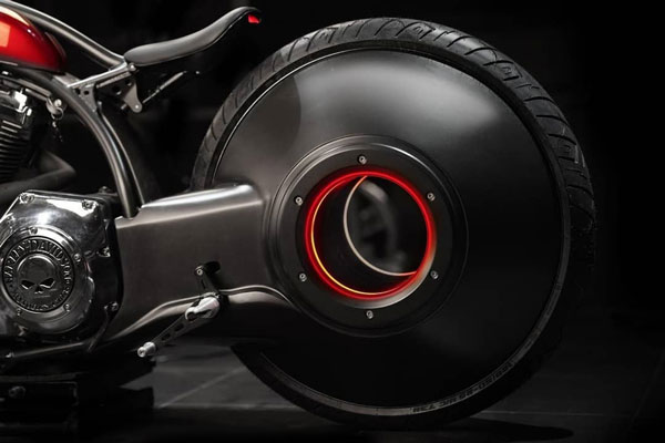 உருமாற்றத்தில் நடிகர்களை மிஞ்சிய ஹார்லி டேவிட்சன்! இப்படி ஒரு மாடிஃபிகேஷனை உங்க வாழ்நாளில் பார்க்கவே முடியாது...