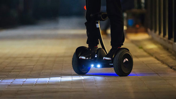 சுஷாந்த் இழப்பின் அதிர்வலையே இன்னும் ஓயல... அதுக்குள்ள இதுவேறயா! பிரியா விடைபெறும் காவலர்களின் பிரியமான வாகனம்...