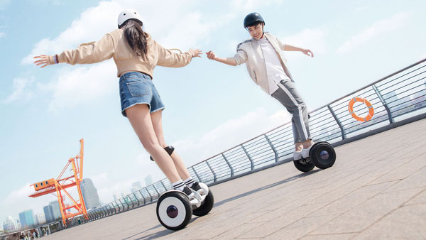 சுஷாந்த் இழப்பின் அதிர்வலையே இன்னும் ஓயல... அதுக்குள்ள இதுவேறயா! பிரியா விடைபெறும் காவலர்களின் பிரியமான வாகனம்...