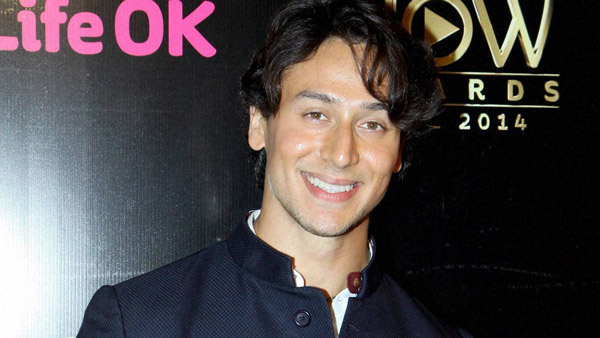 தல அஜித்தை மிஞ்சிய பாலிவுட் நடிகர்... வீடியோவை பார்த்து மெர்சலாக ரசிகர்கள் கூட்டம்... அப்படி என்ன செய்தார் அவர்?