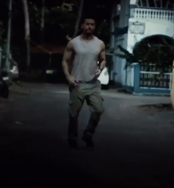 தல அஜித்தை மிஞ்சிய பாலிவுட் நடிகர்... வீடியோவை பார்த்து மெர்சலாக ரசிகர்கள் கூட்டம்... அப்படி என்ன செய்தார் அவர்?