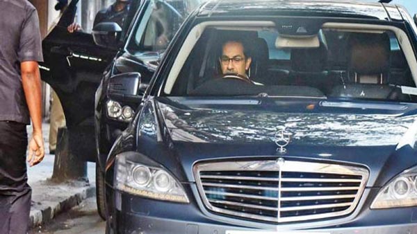 பிரபல அரசியல்வாதிகளின் இந்த செயல் உங்களை ஆச்சரியத்தில் மூழ்கடிக்கலாம்... இவர்களா இப்படி பிரம்மிப்பா இருக்கே!