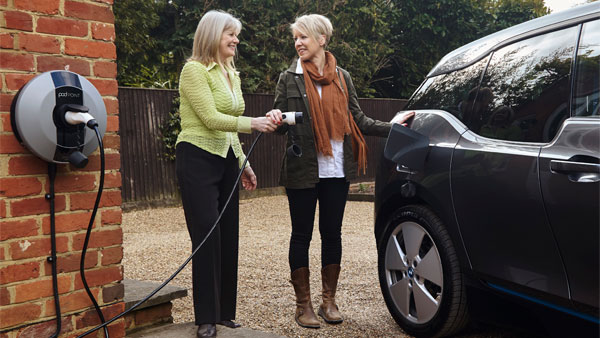 பிரதமர்னா இப்படி இருக்கணும்... 6 லட்ச ரூபாயை அள்ளி கொடுக்கும் இங்கிலாந்து அரசு... எதற்காக தெரியுமா?