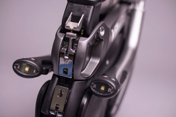 கின்னஸ் சாதனை படைத்த உலகின் மிக சிறிய ஃபோல்டபிள் மின்சார பைக்... இதோட விலைய கேட்ட மயக்கமே போட்ருவீங்க! கின்னஸ் சாதனை படைத்த உலகின் மிக சிறிய ஃபோல்டபிள் மின்சார பைக்... இதோட விலைய கேட்ட மயக்கமே போட்ருவீங்க!