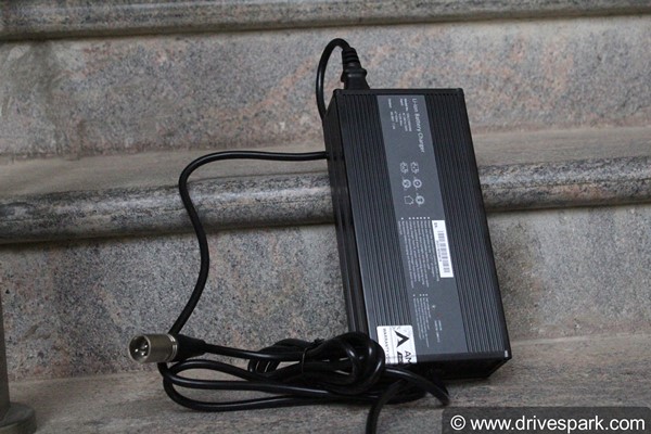 ஆம்பியர் மேக்னஸ் புரோ எலெக்ட்ரிக் ஸ்கூட்டர் ஃபர்ஸ்ட் டிரைவ் ரிப்போர்ட்!