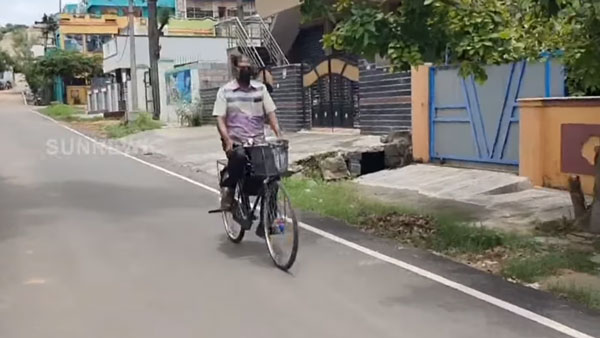 மகன் கொடுத்த ஐடியாவில் தந்தை உருவாக்கிய சூப்பர் சைக்கிள்... வாயை பிளந்து பார்க்கும் ஓசூர் மக்கள்...